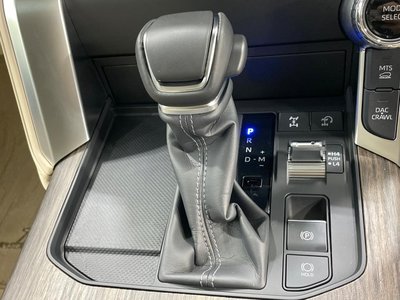 2024 Toyota LAND CRUISER 300 thumbnail 56