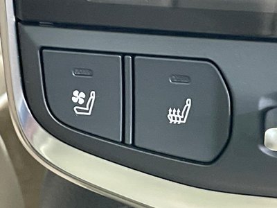 2024 Toyota LAND CRUISER 300 thumbnail 48