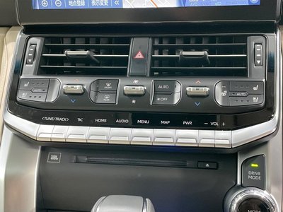 2024 Toyota LAND CRUISER 300 thumbnail 58