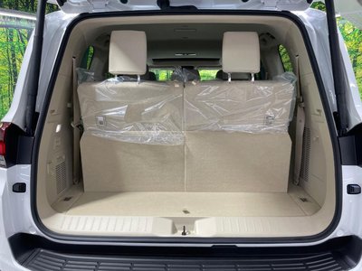 2024 Toyota LAND CRUISER 300 thumbnail 70