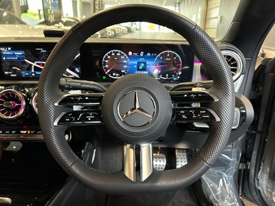 2025 Mercedes-BENZ CLA photo 14