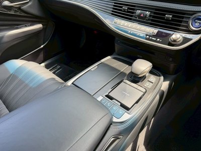 2021 Lexus LS thumbnail 55