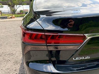 2021 Lexus LS thumbnail 28