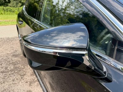 2021 Lexus LS thumbnail 19
