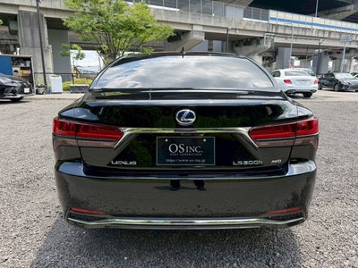 2021 Lexus LS thumbnail 33