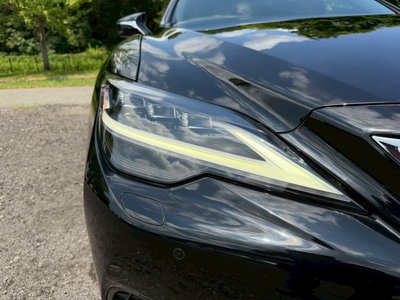2021 Lexus LS photo 13