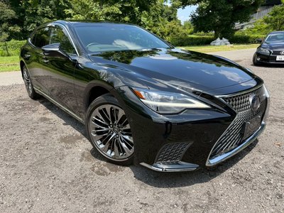2021 Lexus LS photo 15