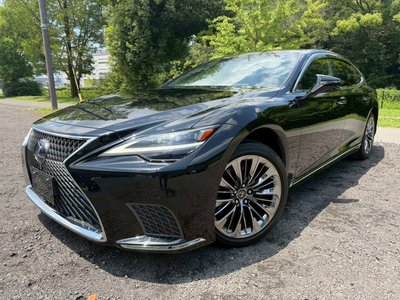 2021 Lexus LS photo 6