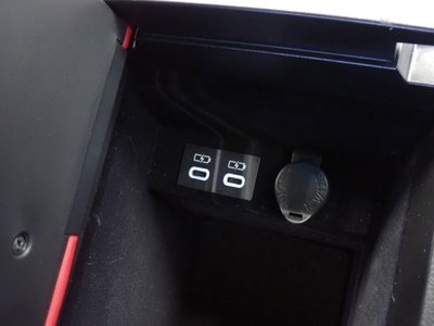 2022 Lexus ES thumbnail 35