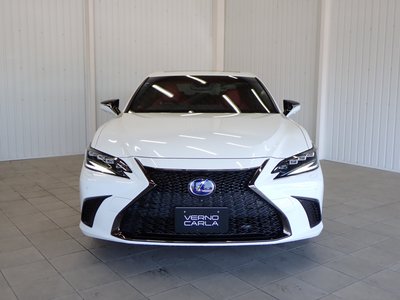 2022 Lexus ES photo 7
