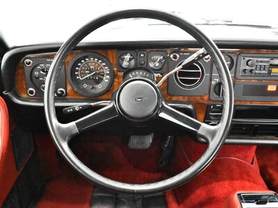 صورة 19 لـ 1987 ROLLS-ROYCE CAMARGUE