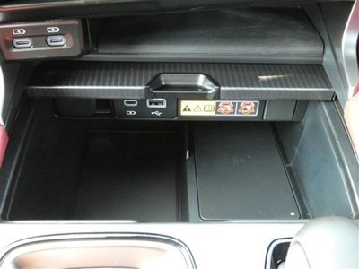 2024 Lexus RX photo 10