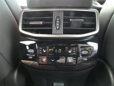2024 Lexus RX thumbnail 32