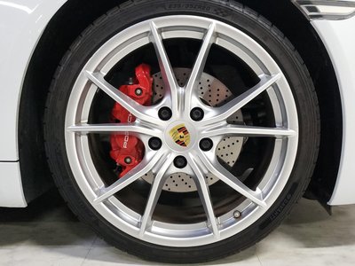 2017 Porsche 718 thumbnail 33