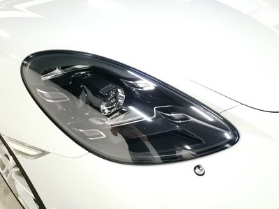 2017 Porsche 718 photo 15