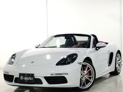 2017 Porsche 718 photo 1