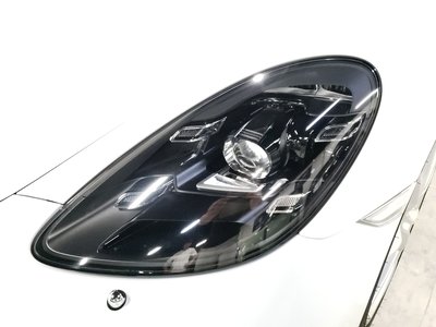 2017 Porsche 718 photo 12