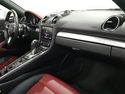 2017 Porsche 718 thumbnail 50