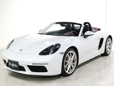 2017 Porsche 718 photo 4