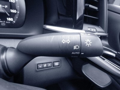 صورة 26 لـ 2024 Toyota CROWN SPORT