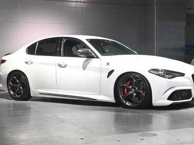 2017 ALFA Romeo JULIA 照片 2
