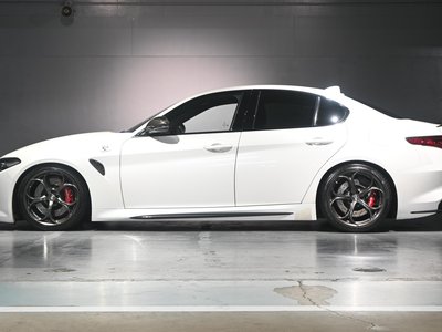 2017 ALFA Romeo JULIA 照片 8