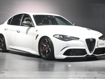 2017 ALFA Romeo JULIA 照片 1