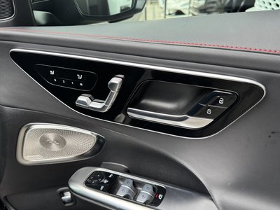 2024 Mercedes-BENZ C-CLASS AMG thumbnail 35