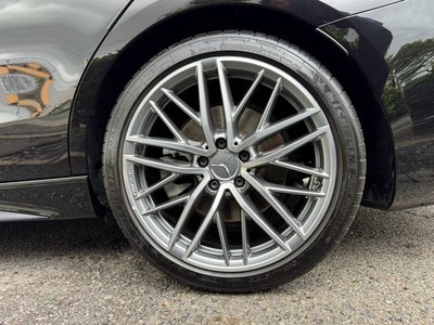 2024 Mercedes-BENZ C-CLASS AMG thumbnail 30