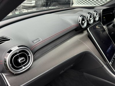 2024 Mercedes-BENZ C-CLASS AMG thumbnail 46