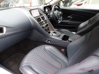 صورة مصغرة 49 لـ 2019 Aston Martin DB11