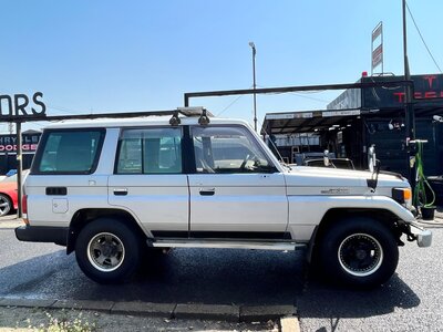 1992 Toyota LAND CRUISER 70 照片 7