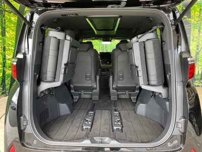 2024 Toyota ALPHARD — фото 15