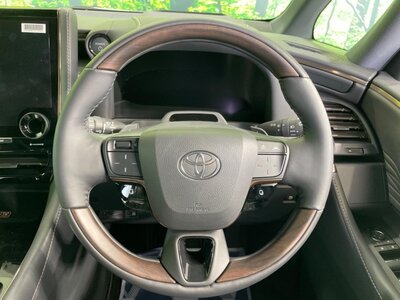 2024 Toyota ALPHARD — фото 24