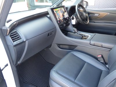 صورة 13 لـ 2023 Toyota ALPHARD