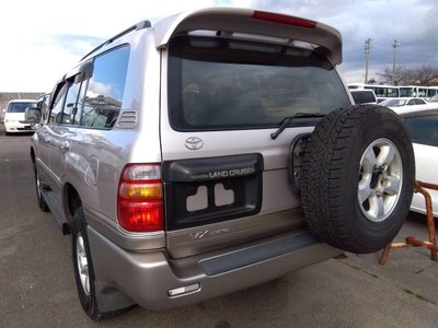 1998 Toyota LAND CRUISER 100 — фото 2