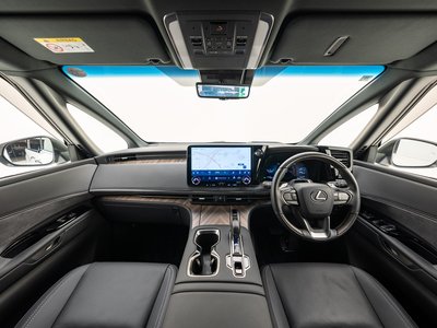 2024 Lexus LM 照片 23