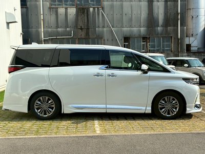 2025 Toyota ALPHARD 照片 29