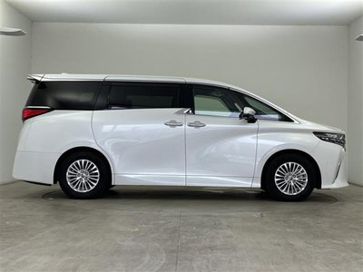 2025 Toyota ALPHARD — фото 38