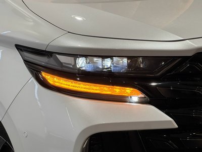 صورة 20 لـ 2025 Toyota VELLFIRE