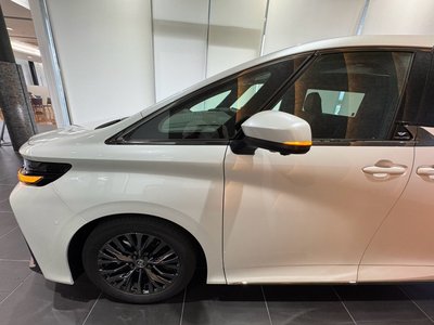 صورة 29 لـ 2025 Toyota VELLFIRE