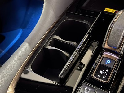 صورة 74 لـ 2025 Toyota VELLFIRE