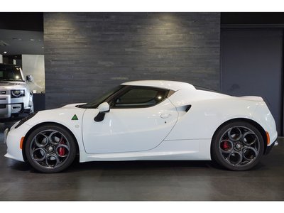 2015 ALFA Romeo 4C — фото 8