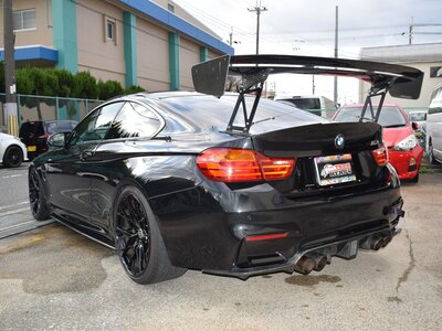 صورة 26 لـ 2014 BMW M4 COUPE