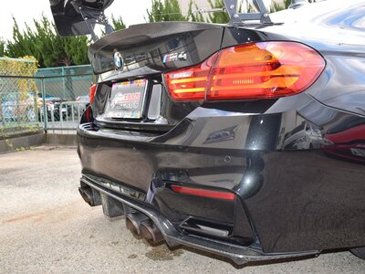 صورة 37 لـ 2014 BMW M4 COUPE