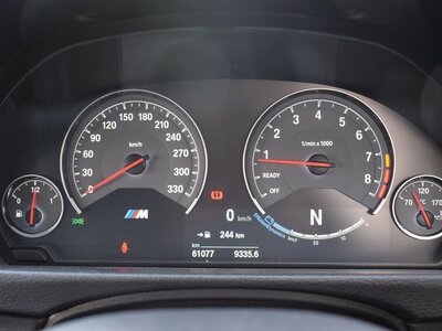صورة 86 لـ 2014 BMW M4 COUPE