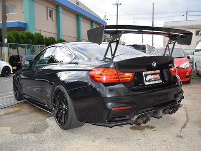 صورة 27 لـ 2014 BMW M4 COUPE