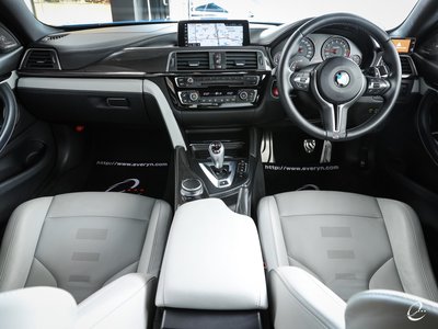 2019 BMW M4 COUPE 照片 3