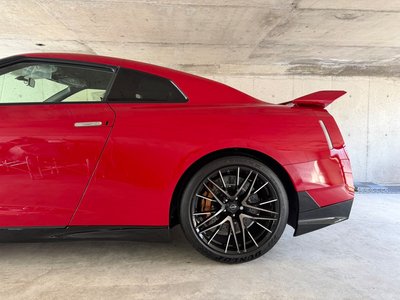 2025 Nissan GT-R 照片 8