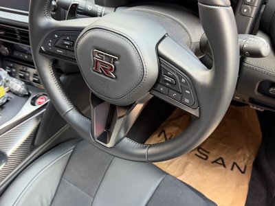 2025 Nissan GT-R 照片 12
